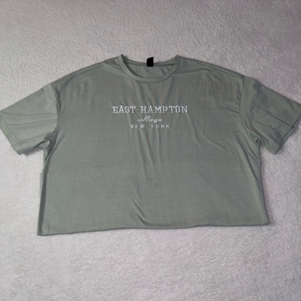 Short Sleeve. OVERSIZED BAGGY. Light Green Shirt.